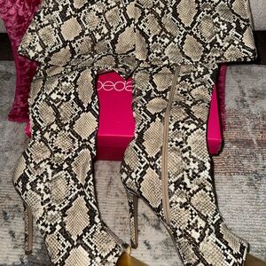Shoe Dazzle Snake Print Over the Knee Boots